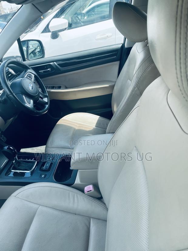 Subaru Outback 2015 Gold