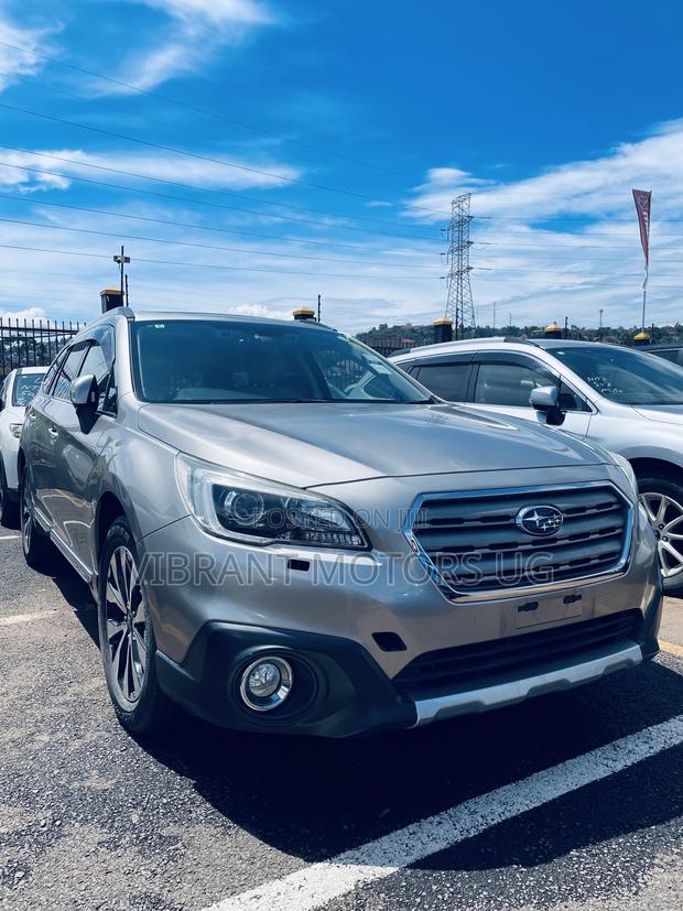 Subaru Outback 2015 Gold