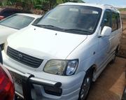Toyota Noah 2002 White for sale