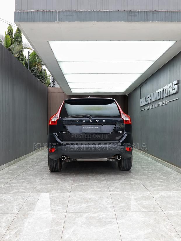 Volvo XC60 2013 Black