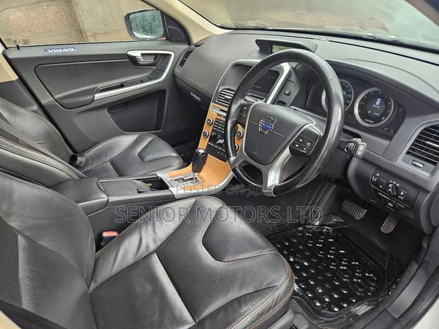 Volvo XC60 2014 White