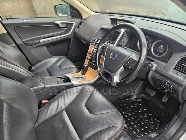 Volvo XC60 2014 White