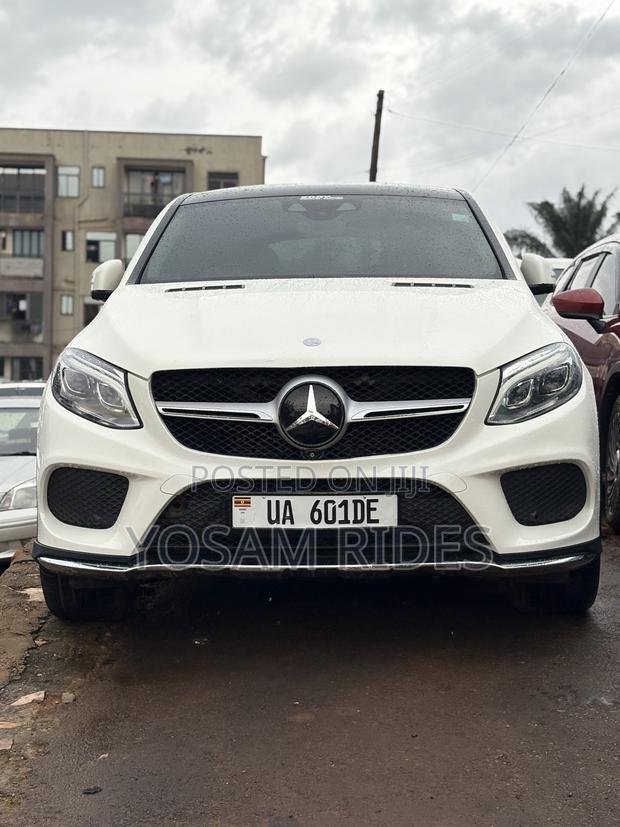 Mercedes-Benz GLE-Class GLE 350d 4MATIC 2017 White