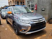 Mitsubishi Outlander 2017 Gray for sale