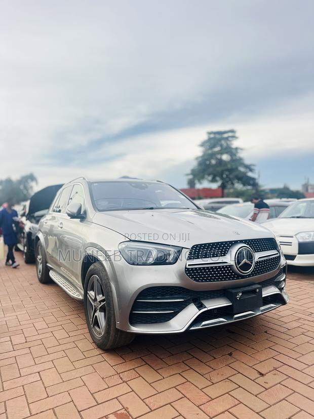 Mercedes-Benz GLE-Class GLE 400d 4MATIC 2021 Silver
