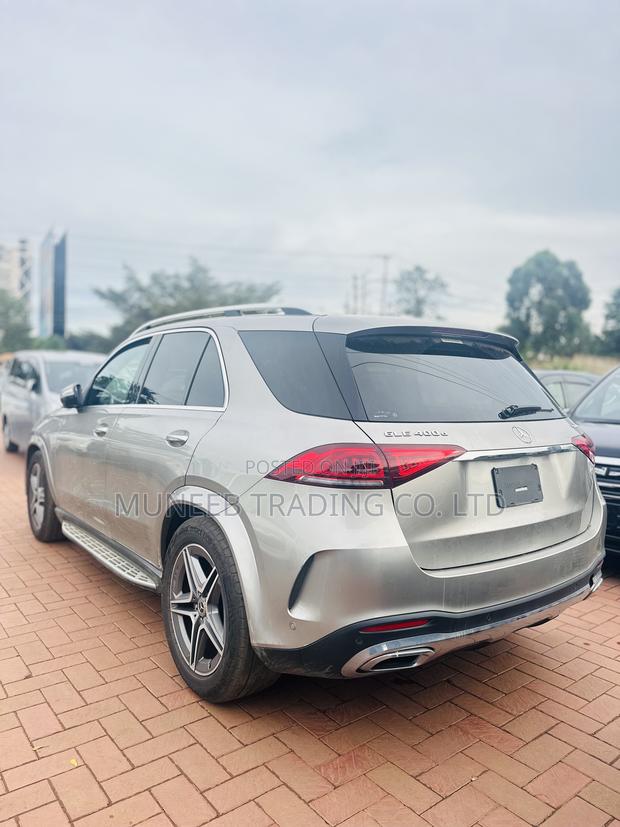 Mercedes-Benz GLE-Class GLE 400d 4MATIC 2021 Silver
