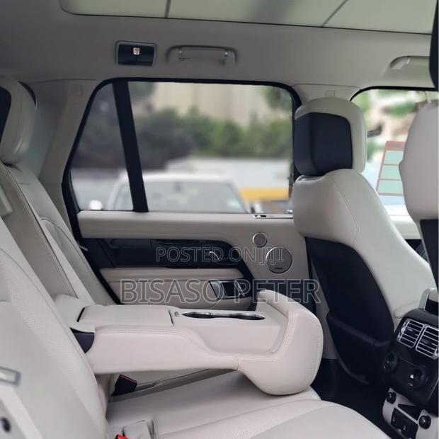 Land Rover Range Rover Vogue 2018 Black