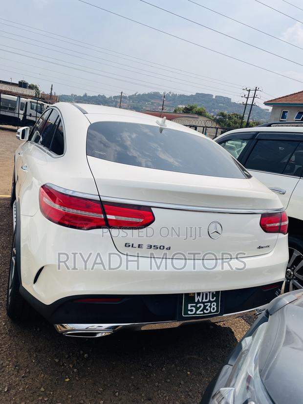 Mercedes-Benz GLE-Class GLE 350d 4MATIC 2017 White