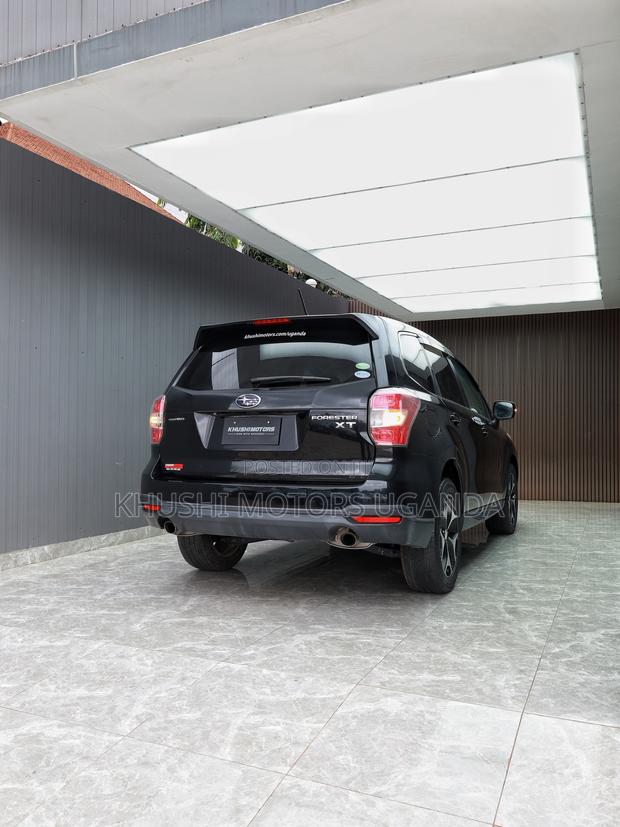 Subaru Forester 2012 Black