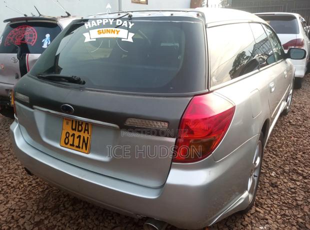 Subaru Outback 2004 Gray