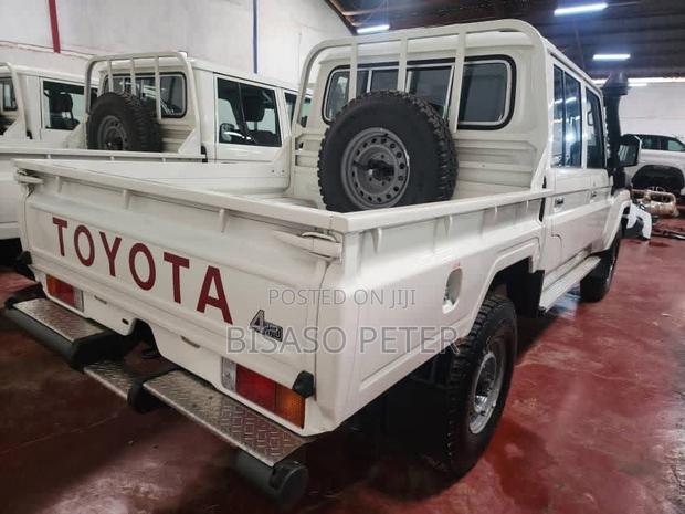 Toyota Land Cruiser Prado 2.8 2025 White