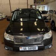 Subaru Forester 2010 Gray for sale