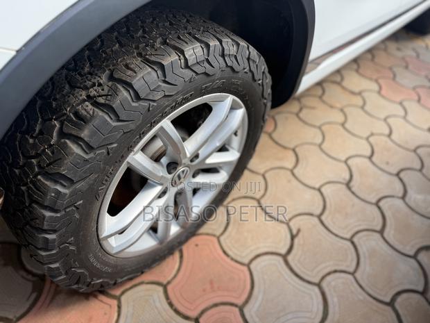 Volkswagen Touareg 2017 White