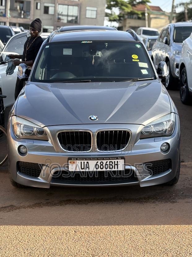 BMW X1 sDrive28i 4dr SUV (2.0L 4cyl Turbo 8A) 2014 Gray