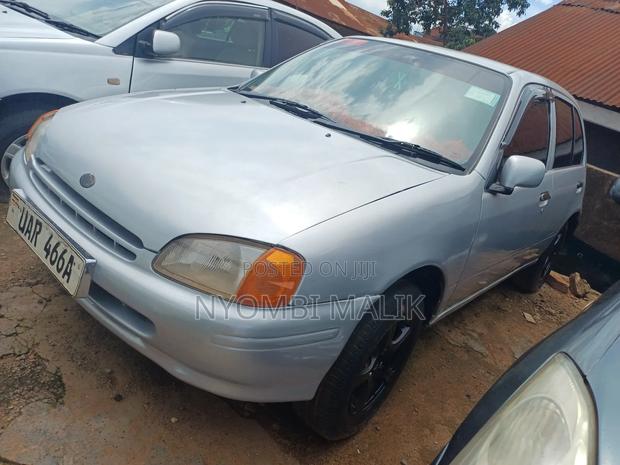Toyota Starlet 1996 Silver