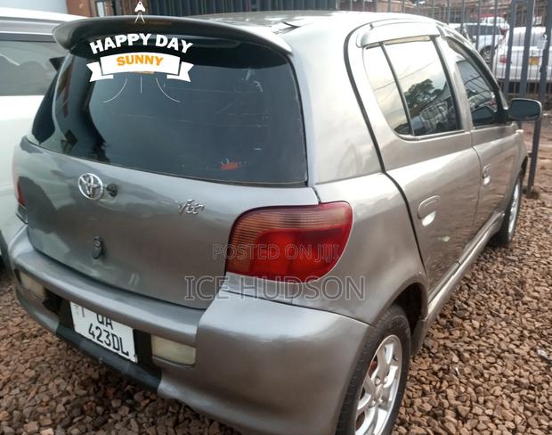 Toyota Vitz 2003 Brown