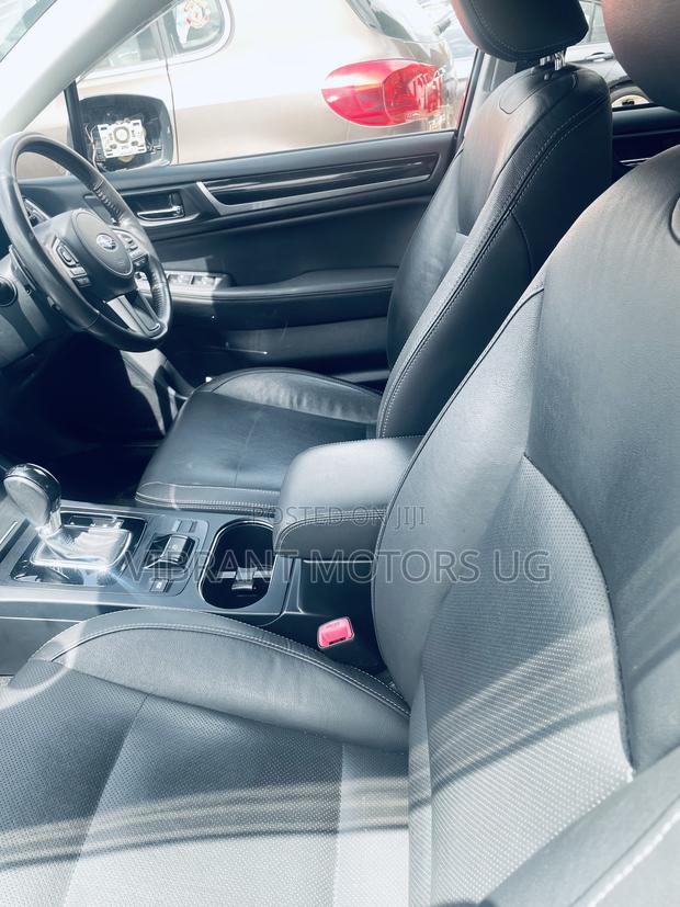 Subaru Legacy 2015 Black