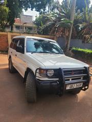 Mitsubishi Pajero 1993 Off white for sale