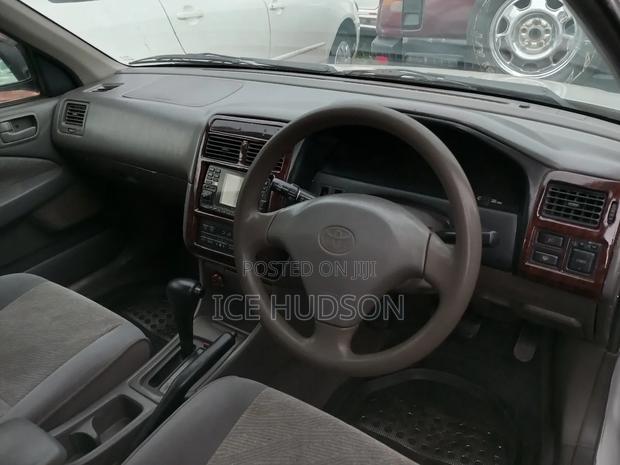 Toyota Premio 2001 White