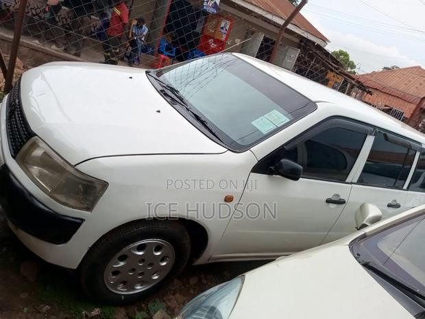 Toyota Probox 2005 White