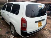 Toyota Probox 2005 White for sale