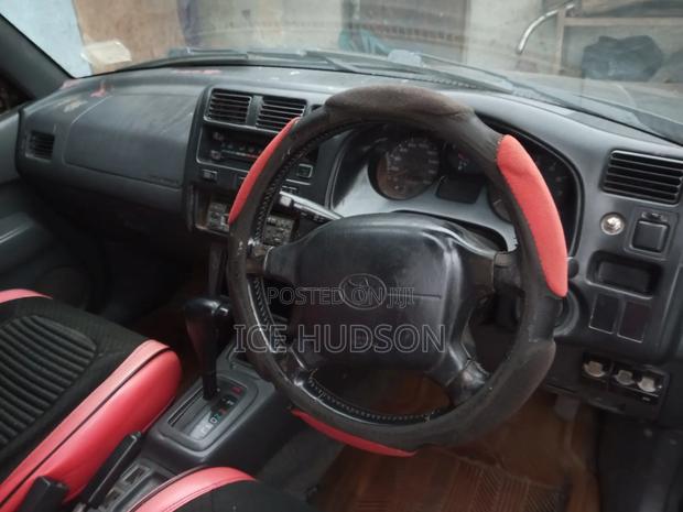 Toyota RAV4 1997 Black