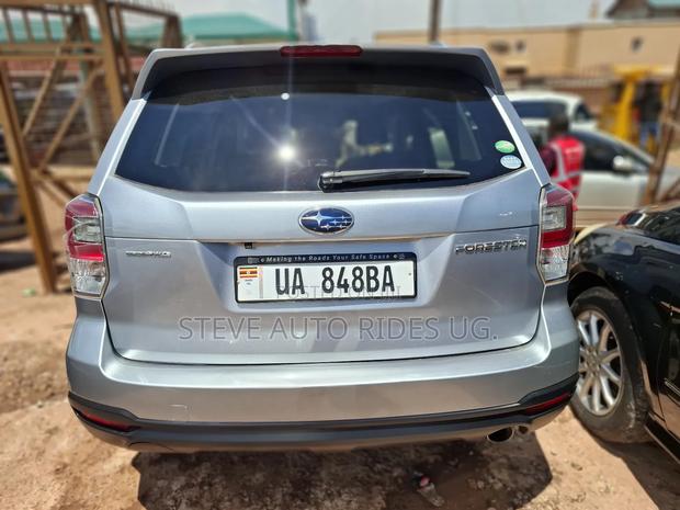 Subaru Forester 2016 Silver