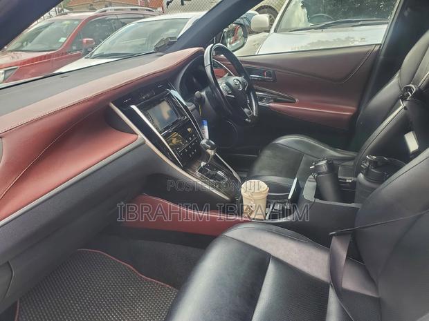 Toyota Harrier 2016 Silver