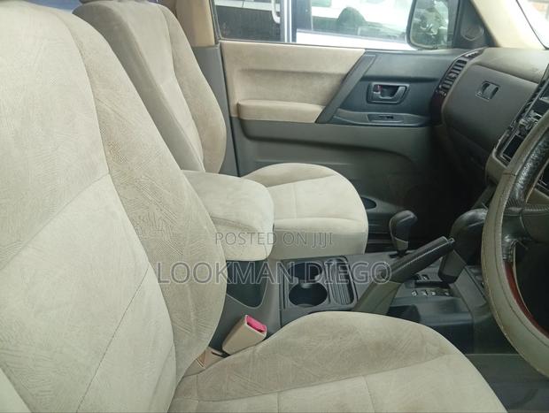Mitsubishi Pajero Pininfarina 2004 Silver