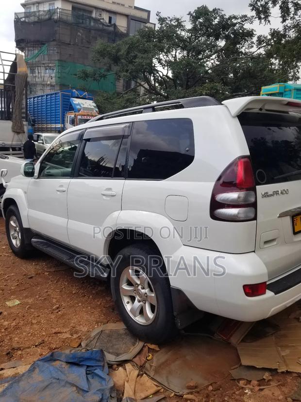 Toyota Land Cruiser Prado 2.7 i 16V 2009 White