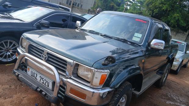Toyota Hilux 2001