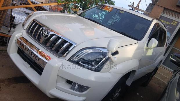Toyota Land Cruiser Prado 2007 White