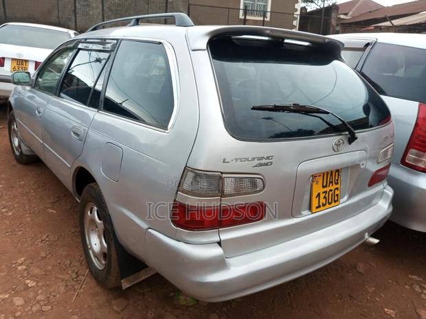 Toyota Corolla 1998 Silver
