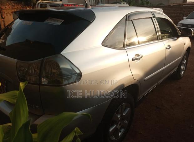 Toyota Harrier 2008 Silver