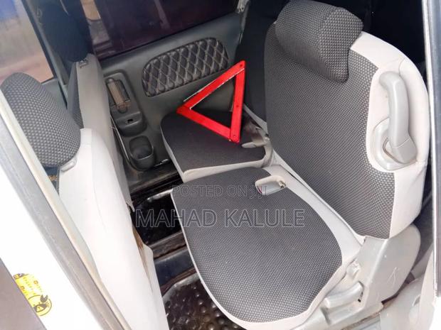 Toyota Sienta 2007 White