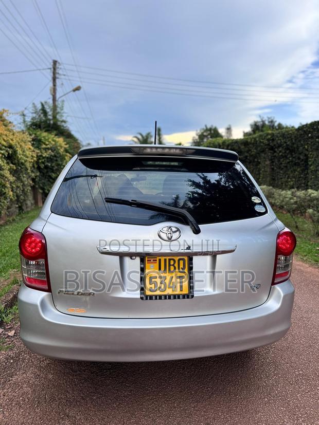 Toyota Corolla Fielder 1.5 Petrol AWD 2010 Silver