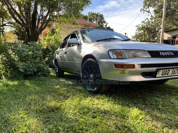 Toyota Corolla Sedan 1998 Silver