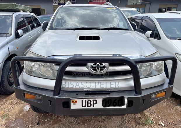 Toyota Fortuner 3.0 D AWD 2013 Silver