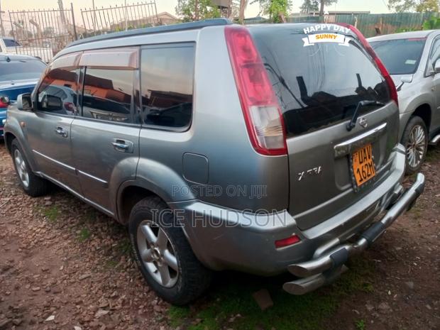Nissan X-Trail 2002