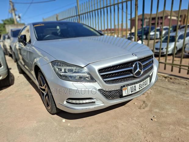 Mercedes-Benz CLS 2015 Silver