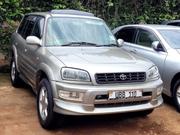 Toyota RAV4 Automatic 2000 Gray for sale
