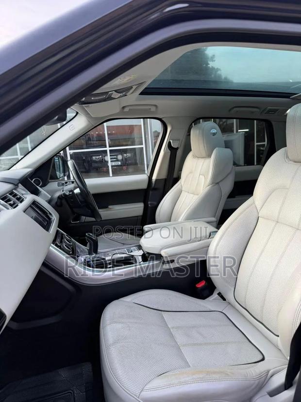 Land Rover Range Rover Sport 2016 Black