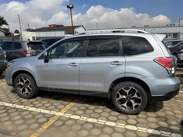 Subaru Forester 2.5i Premium AWD 2016 Silver