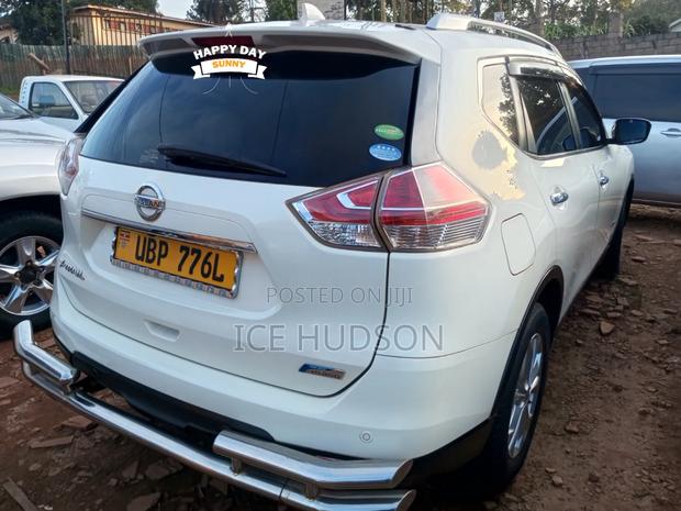 Nissan X-Trail 2015 White