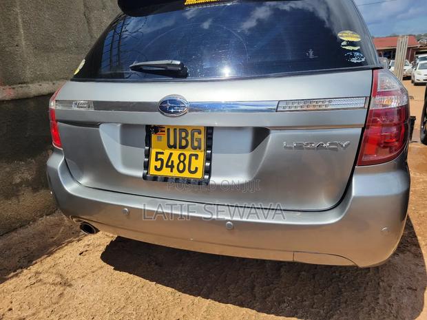 Subaru Legacy 2.0D Estate 2009 Gray