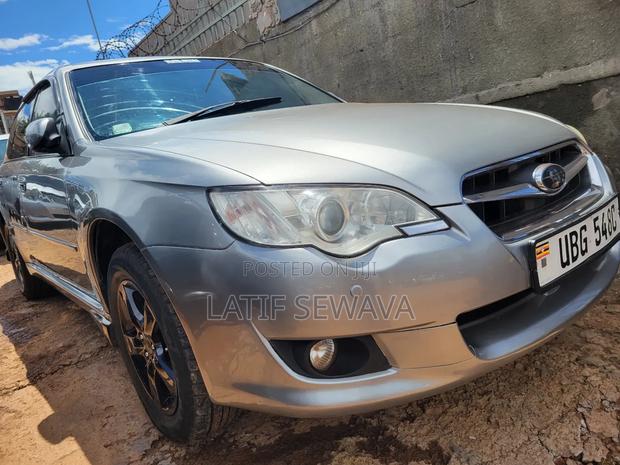 Subaru Legacy 2.0D Estate 2009 Gray