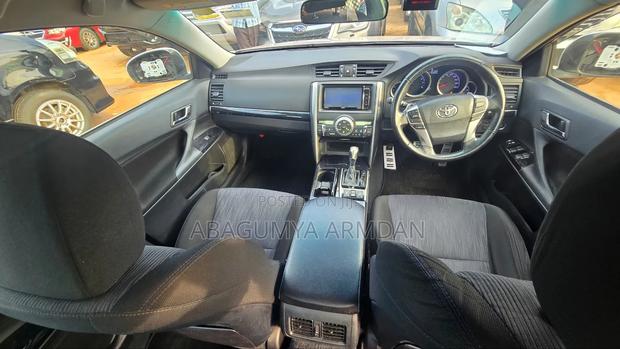 Toyota Mark X 2.5 AWD 2015 Silver