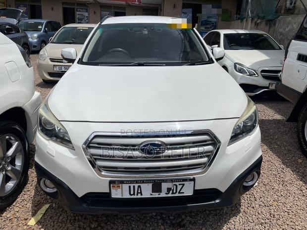 Subaru Outback 2.5i Premium 4dr Wagon AWD (2.5L 4cyl CVT) 2015 White