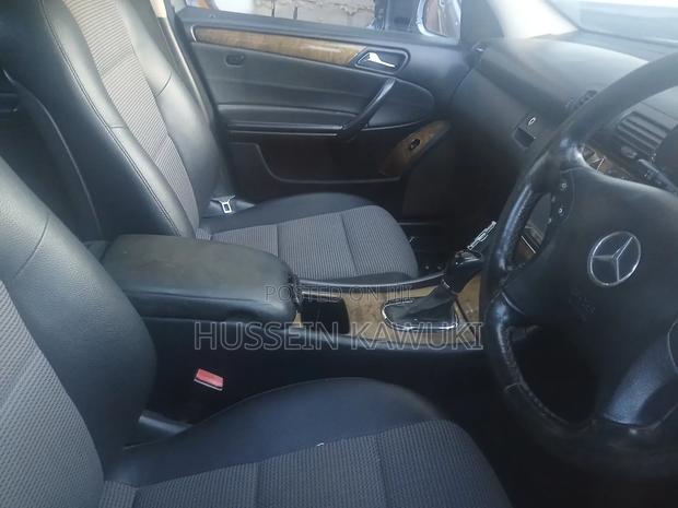 Mercedes-Benz C-Class C 230 (W203 Facelift) 2004 Silver
