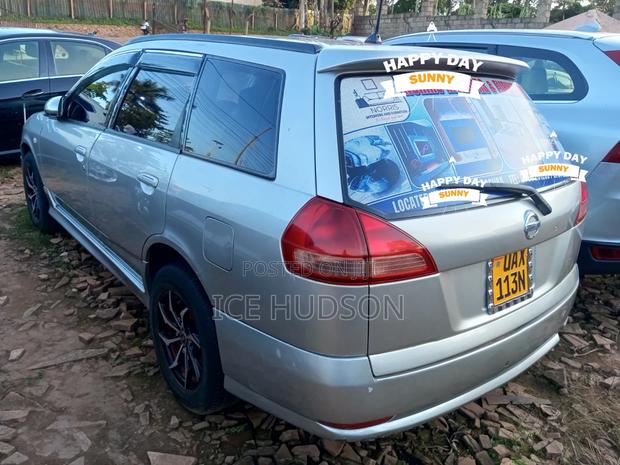 Nissan Wingroad 2004 Silver